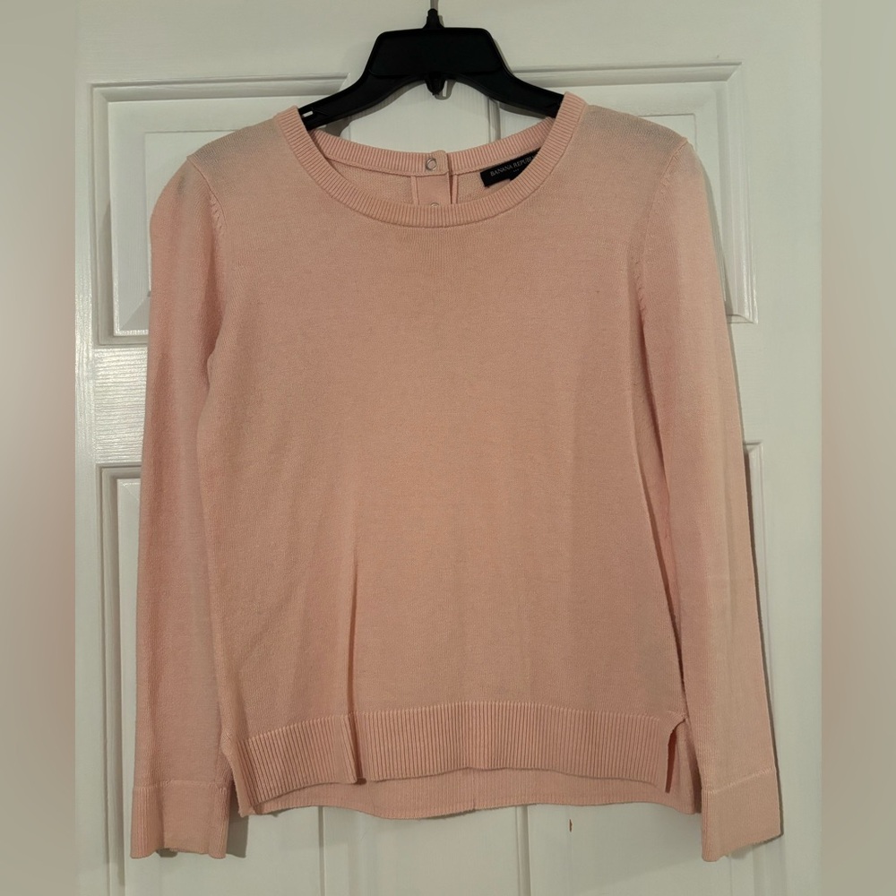 Pale pink Banana Republic sweater